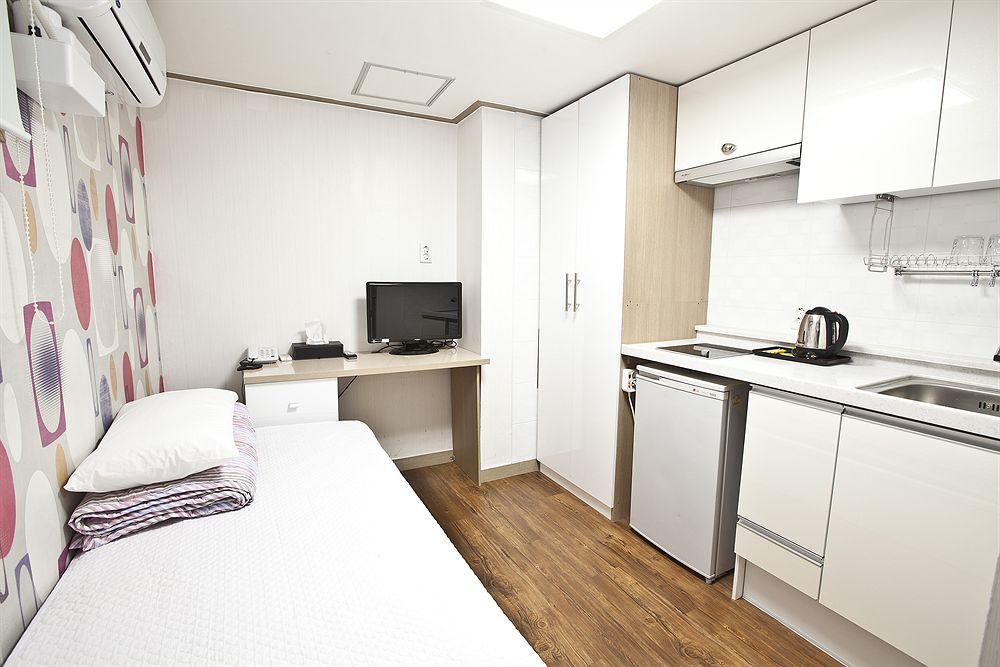 24 Guesthouse Edae Seoul Eksteriør bilde
