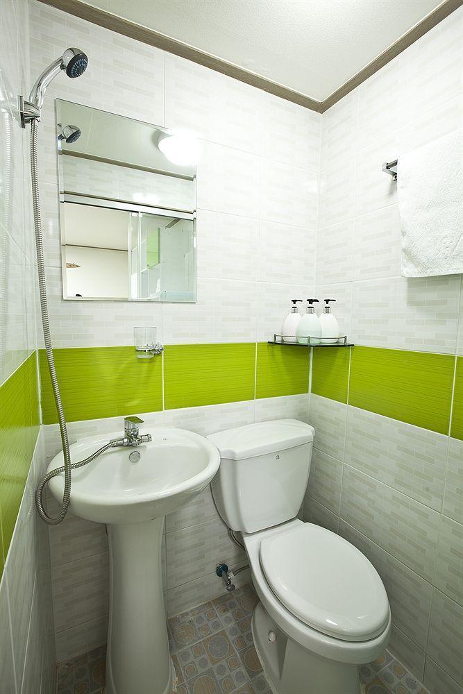 24 Guesthouse Edae Seoul Eksteriør bilde