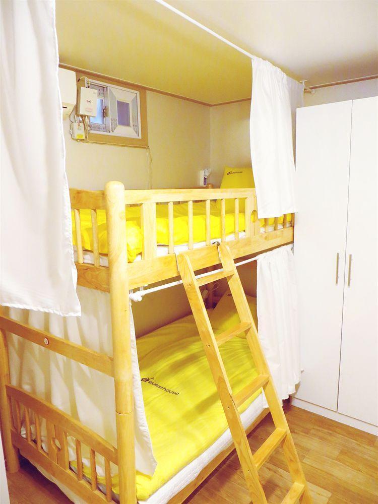 24 Guesthouse Edae Seoul Eksteriør bilde