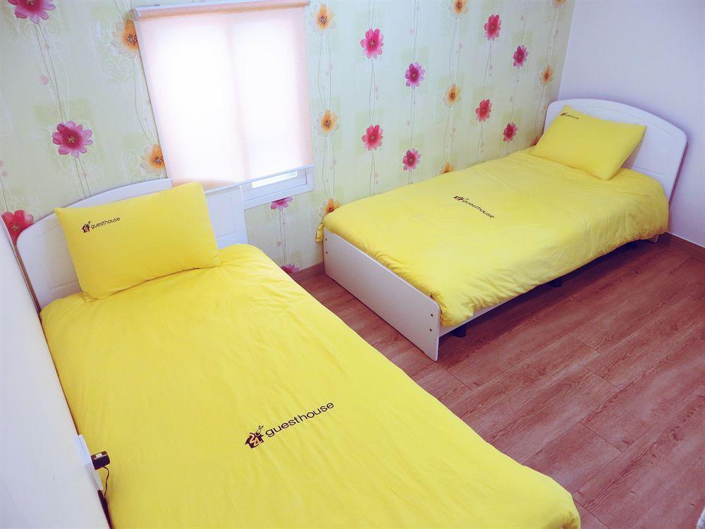 24 Guesthouse Edae Seoul Eksteriør bilde
