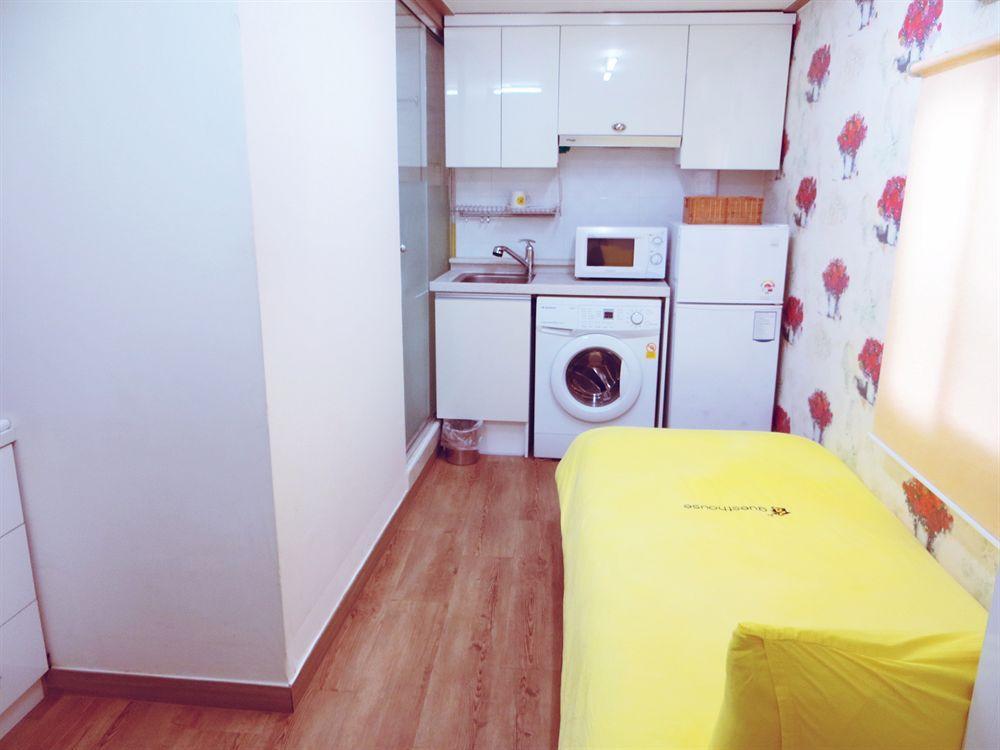 24 Guesthouse Edae Seoul Eksteriør bilde