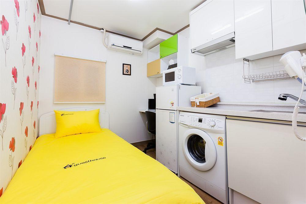 24 Guesthouse Edae Seoul Eksteriør bilde