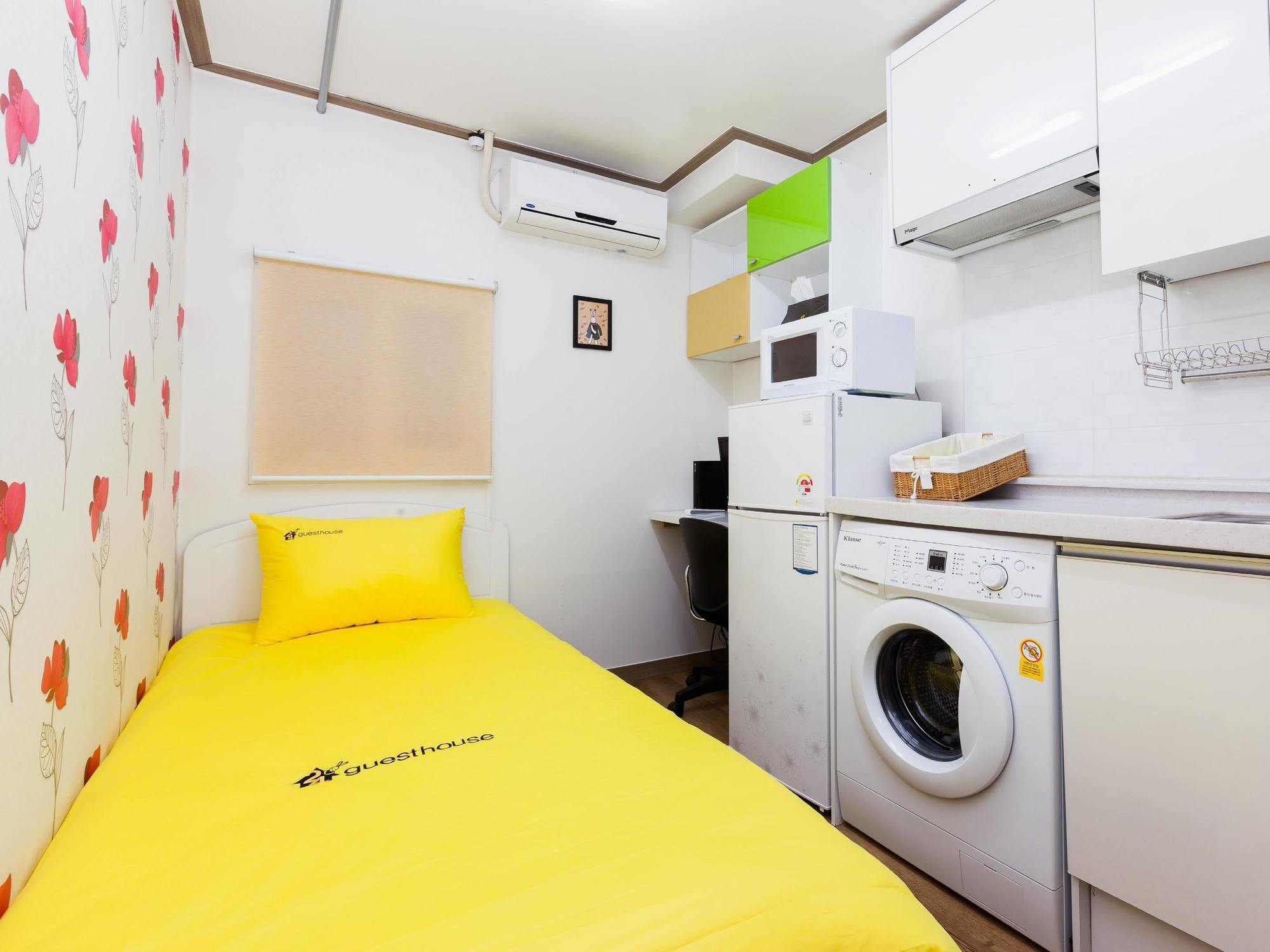 24 Guesthouse Edae Seoul Eksteriør bilde